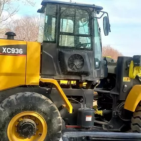 XCMG LW300F 2025