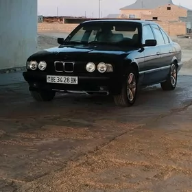 BMW 525 1992