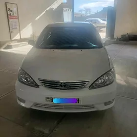 Toyota Camry 2005