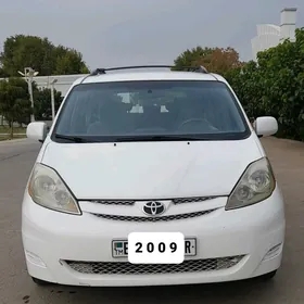 Toyota Sienna 2009