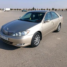 Toyota Camry 2004