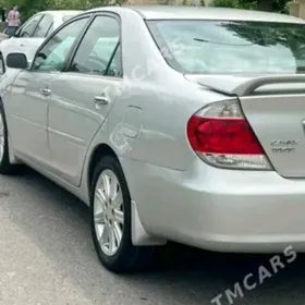 Toyota Camry 2005