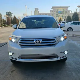 Toyota Highlander 2011