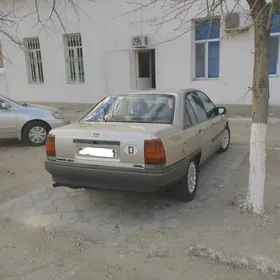 Opel Omega 1988