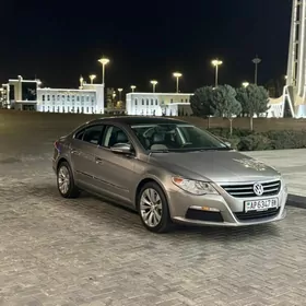 Volkswagen CC 2011