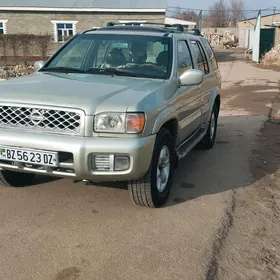 Nissan Pathfinder 2001