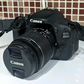 Canon 600D