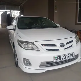 Toyota Corolla 2011