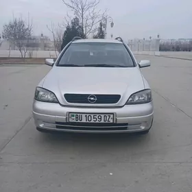 Opel Astra 2000