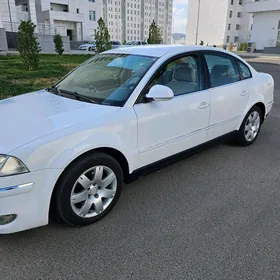 Volkswagen Passat 2004