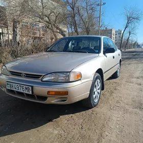 Toyota Camry 1996