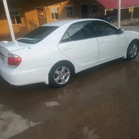 Toyota Camry 2005