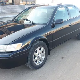 Toyota Camry 1997