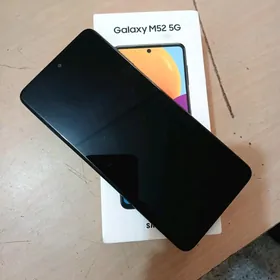 SAMSUNG Galaxy M52 5G