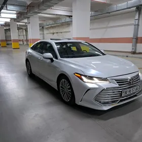 Toyota Avalon 2019