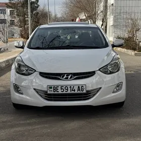 Hyundai Elantra 2012