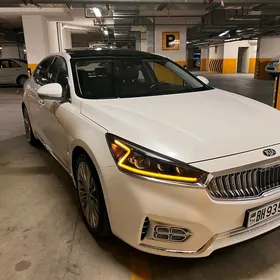 Kia Cadenza 2019