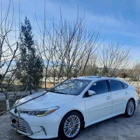 Toyota Avalon 2018