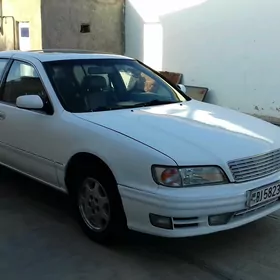 Infiniti Q 1998