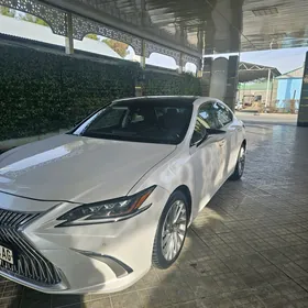 Lexus ES 350 2021