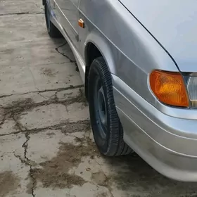 Lada 2115 2005