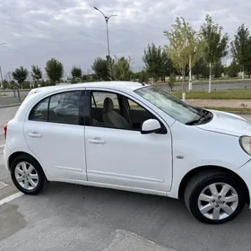 Nissan Versa 2013