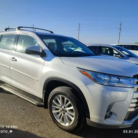 Toyota Highlander 2019