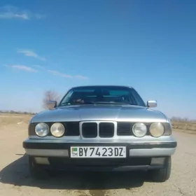 BMW 525 1989