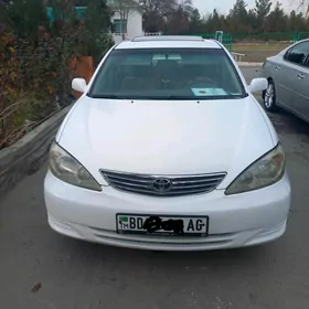 Toyota Camry 2003