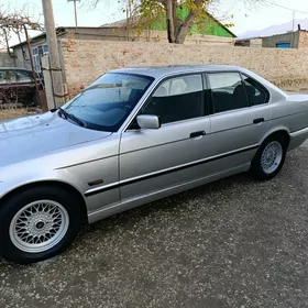 BMW 525 1992