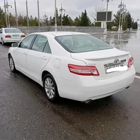 Toyota Camry 2010