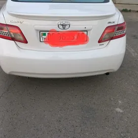 Toyota Camry 2010