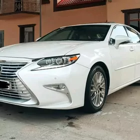 Lexus ES 350 2018