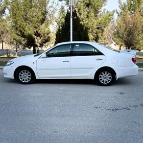 Toyota Camry 2005