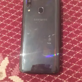 Samsung A40