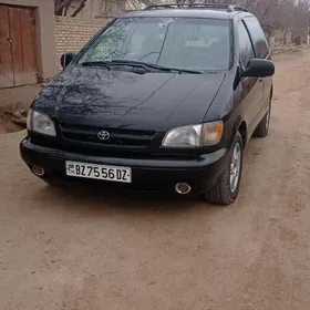 Toyota Sienna 2000