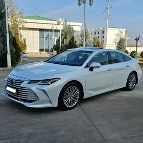 Toyota Avalon 2022