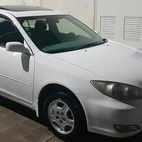 Toyota Camry 2004