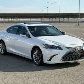 Lexus ES 350 2020