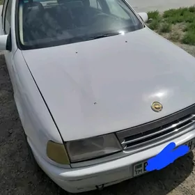 Opel Vectra 1989