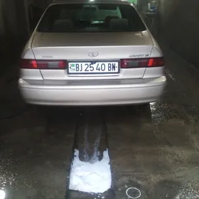 Toyota Camry 1998