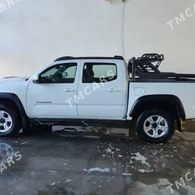 Toyota Tacoma Xtra 2017