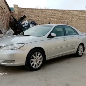 Toyota Camry 2003