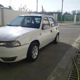 Daewoo Nexia 2011