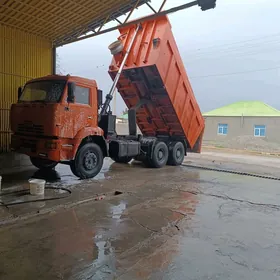 Kamaz 6520 2011