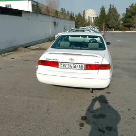 Toyota Camry 1999