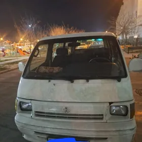 Toyota Hiace 1997