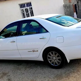 Toyota Camry 2004