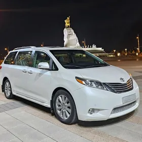 Toyota Sienna 2017