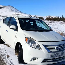 Nissan Sunny 2014